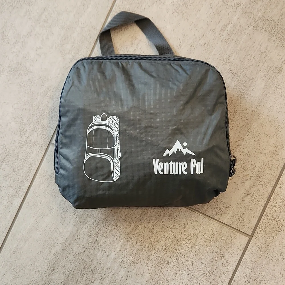 Lightweight Hiking Venture Pal Backpack for Adults